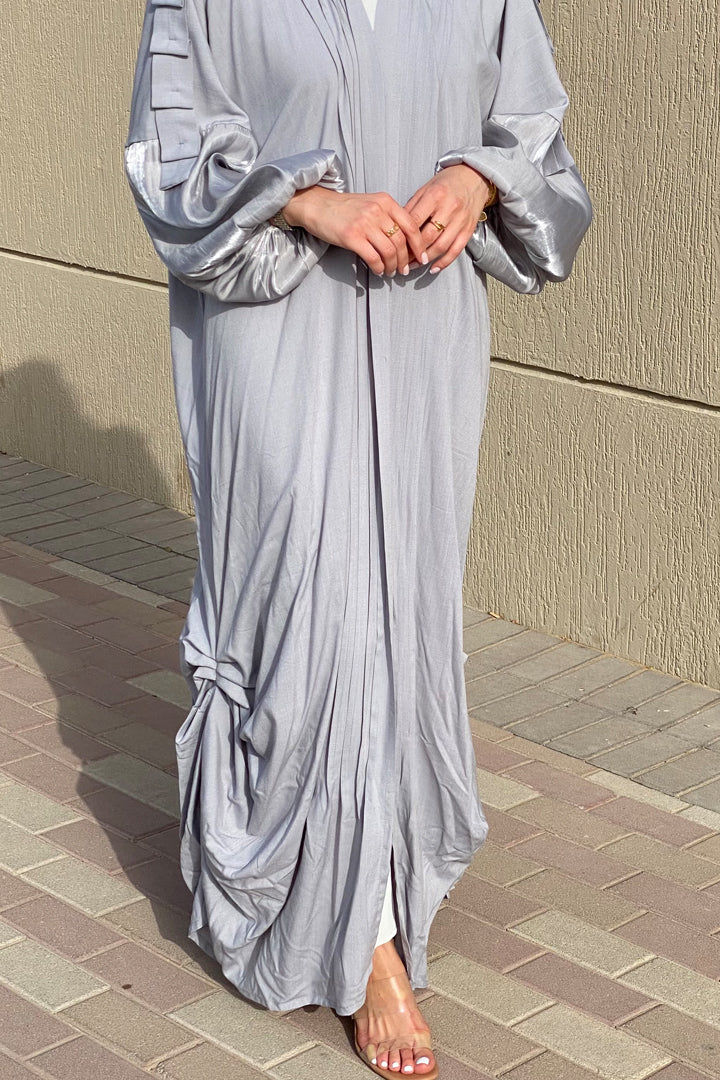 MOiSTREET Grey Harir Maqsood Casual Abaya