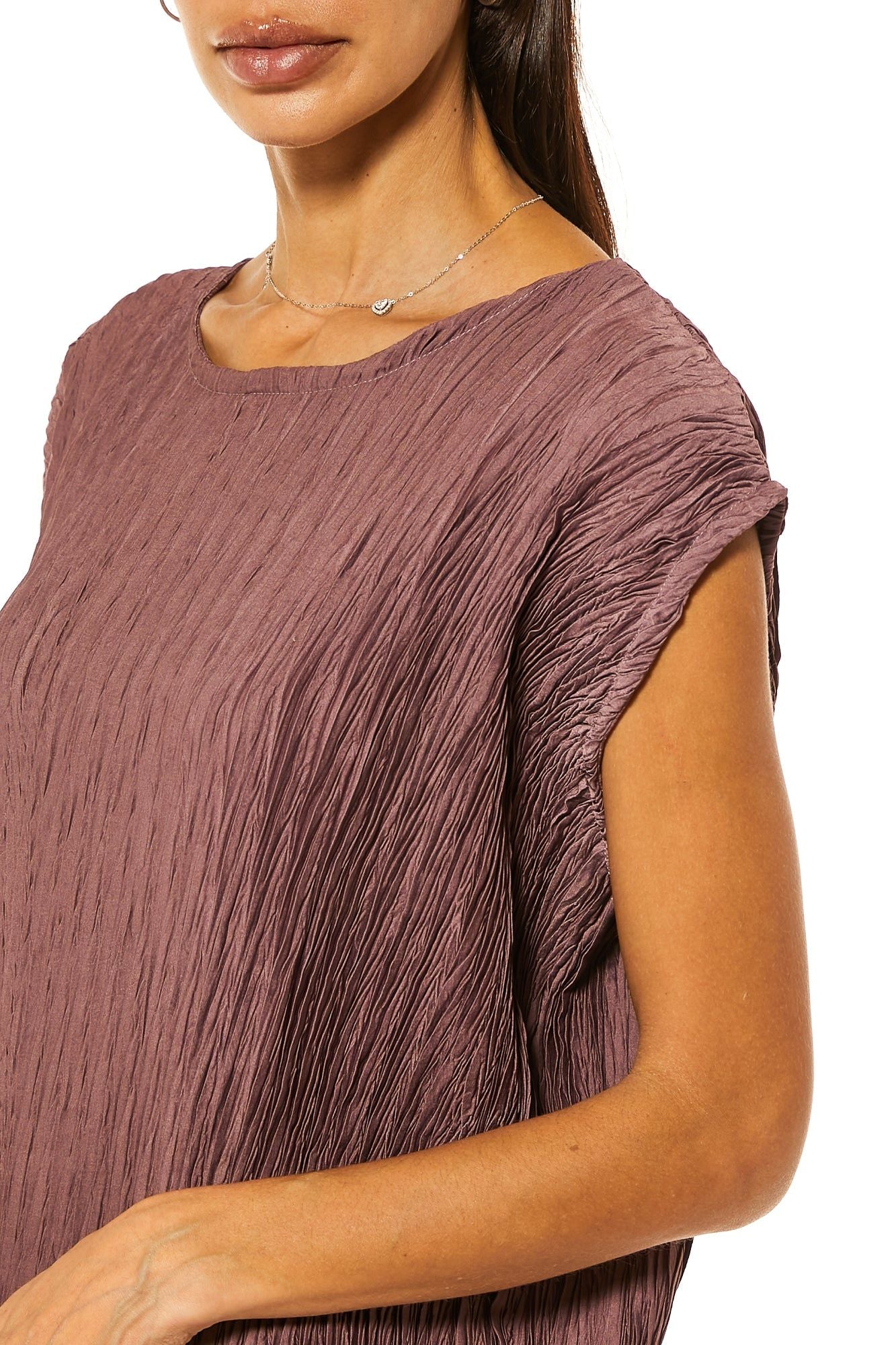 MOiSTREET  Crushed Harir Maqsood Under Dress