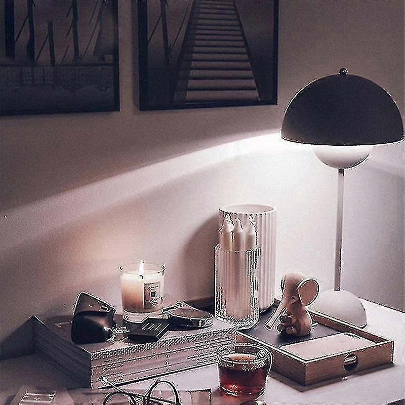 Nordic Rechargeable Flower Table Lamp Bedside Desk Lamp Mushroom Bedroom Table Decoration Night Tabl