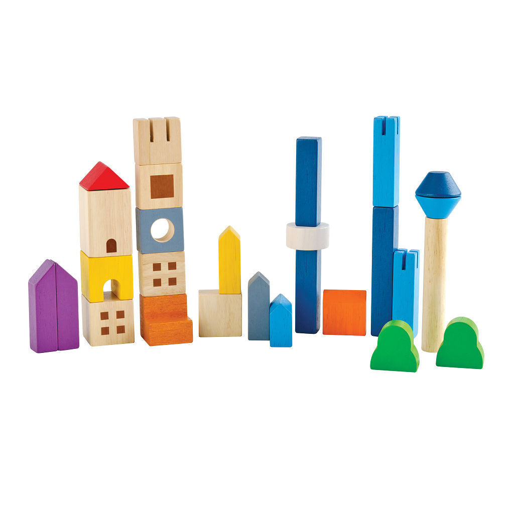مكعبات «CityScape» من PlanToys
