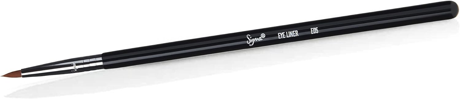 SIGMA BEAUTY E05  EYE LINER BRUSH