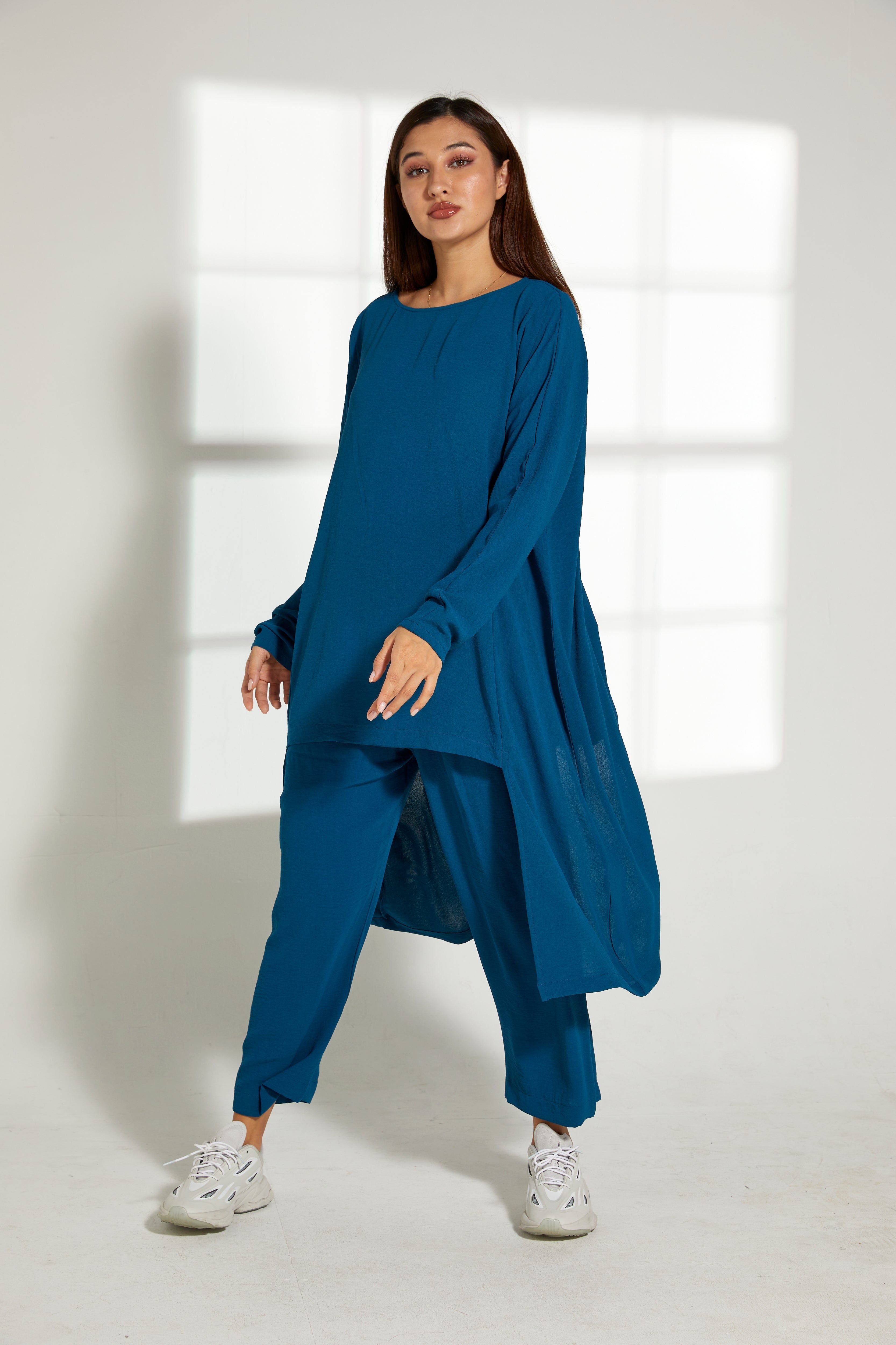 MOiSTREET Blue CEY Fabric Top And Pants Set