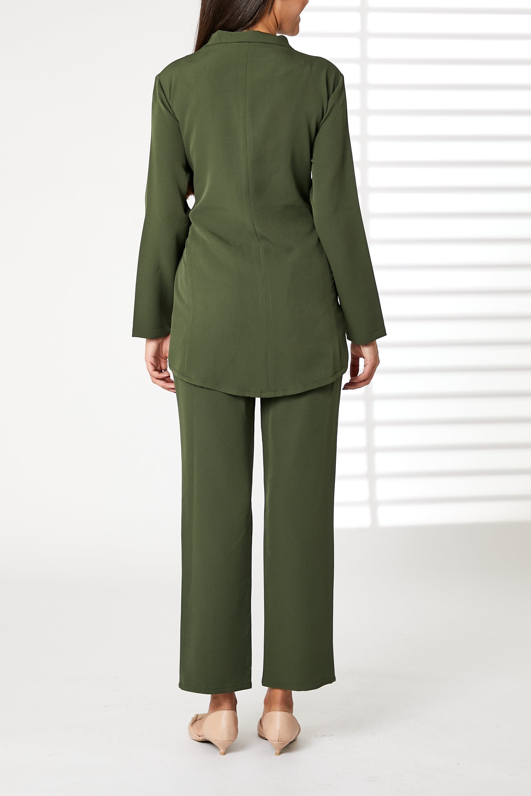 MOiSTREET Green Barbie Crepe Fabric Blazer and Pants Set