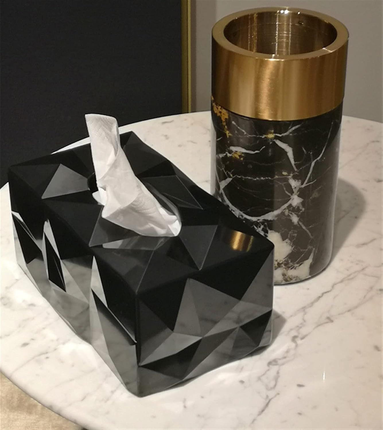 Desktop Tissue Box Creative Geometric Shape Drawing Paper Box Decorative Tissue Holder