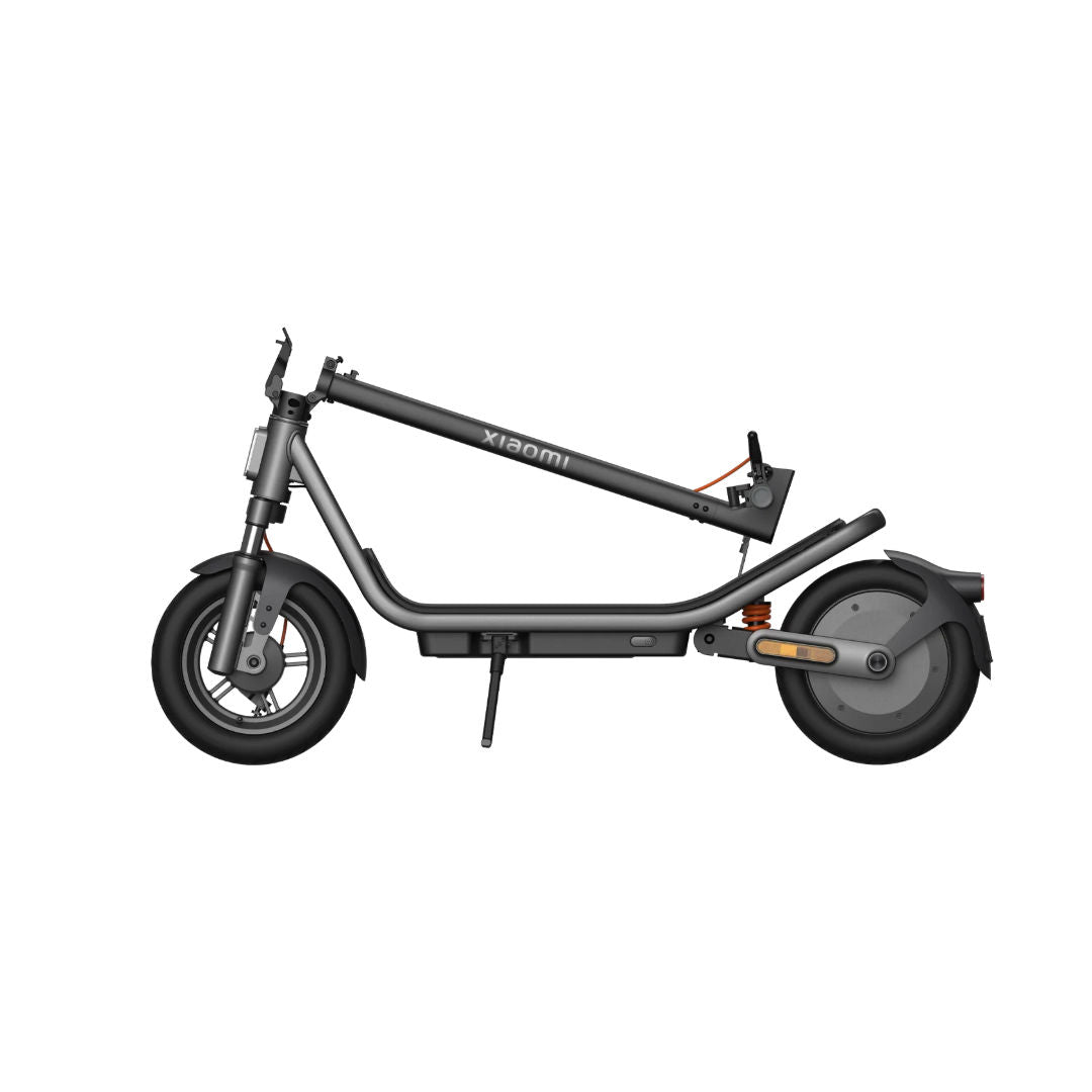 Xiaomi Electric Scooter 6, 45km Range Foldable Electric Scooter with 400W Motor and 12-inch Tubeless Tires