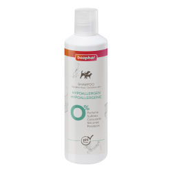 Beaphar Sensitive Skincare Hypoallergenic Shampoo for Cats and Dogs