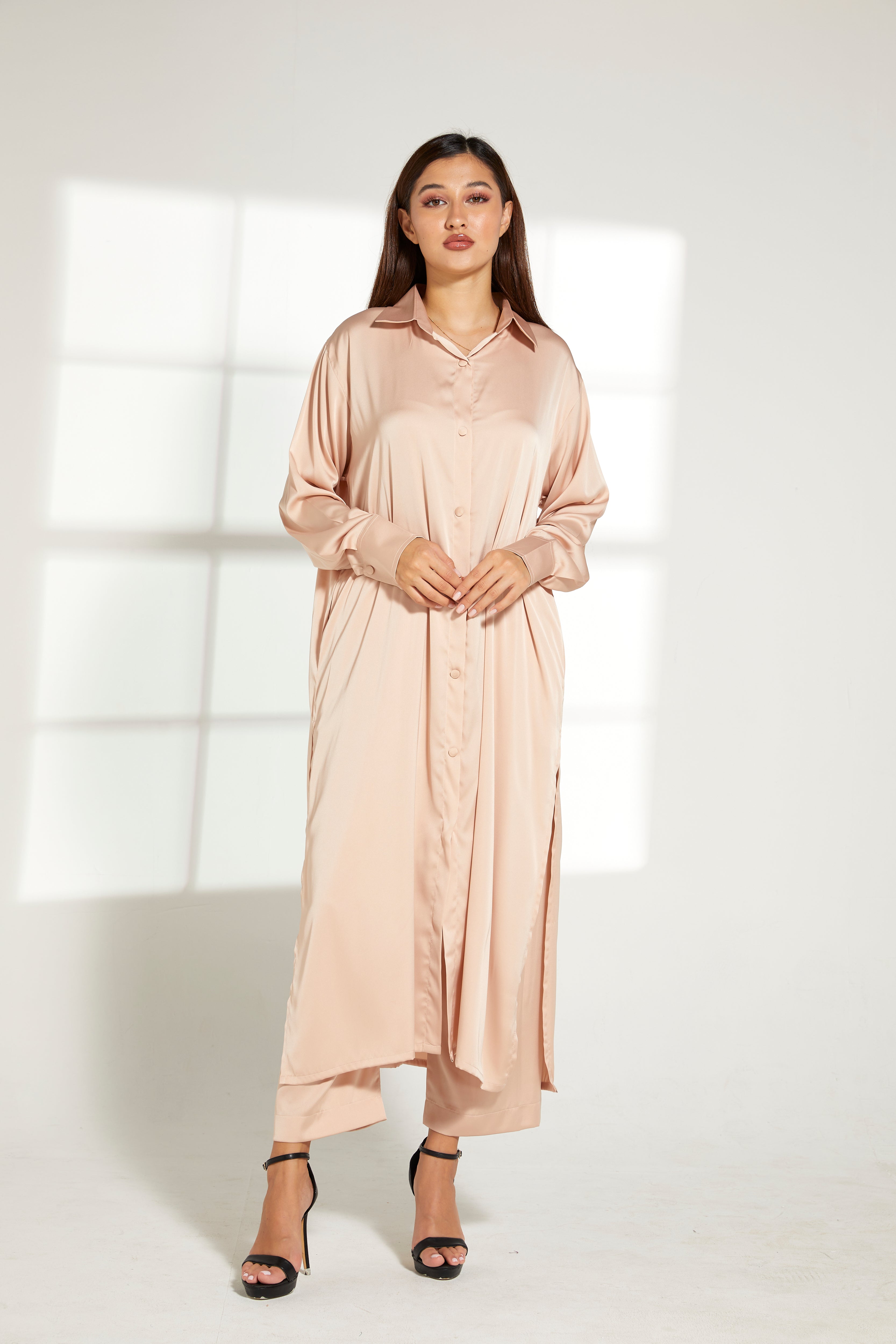 MOiSTREET Beige Silk Fabric Top and Pants Set