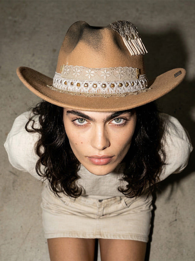 By Carmenzo Boho Dentelle hat