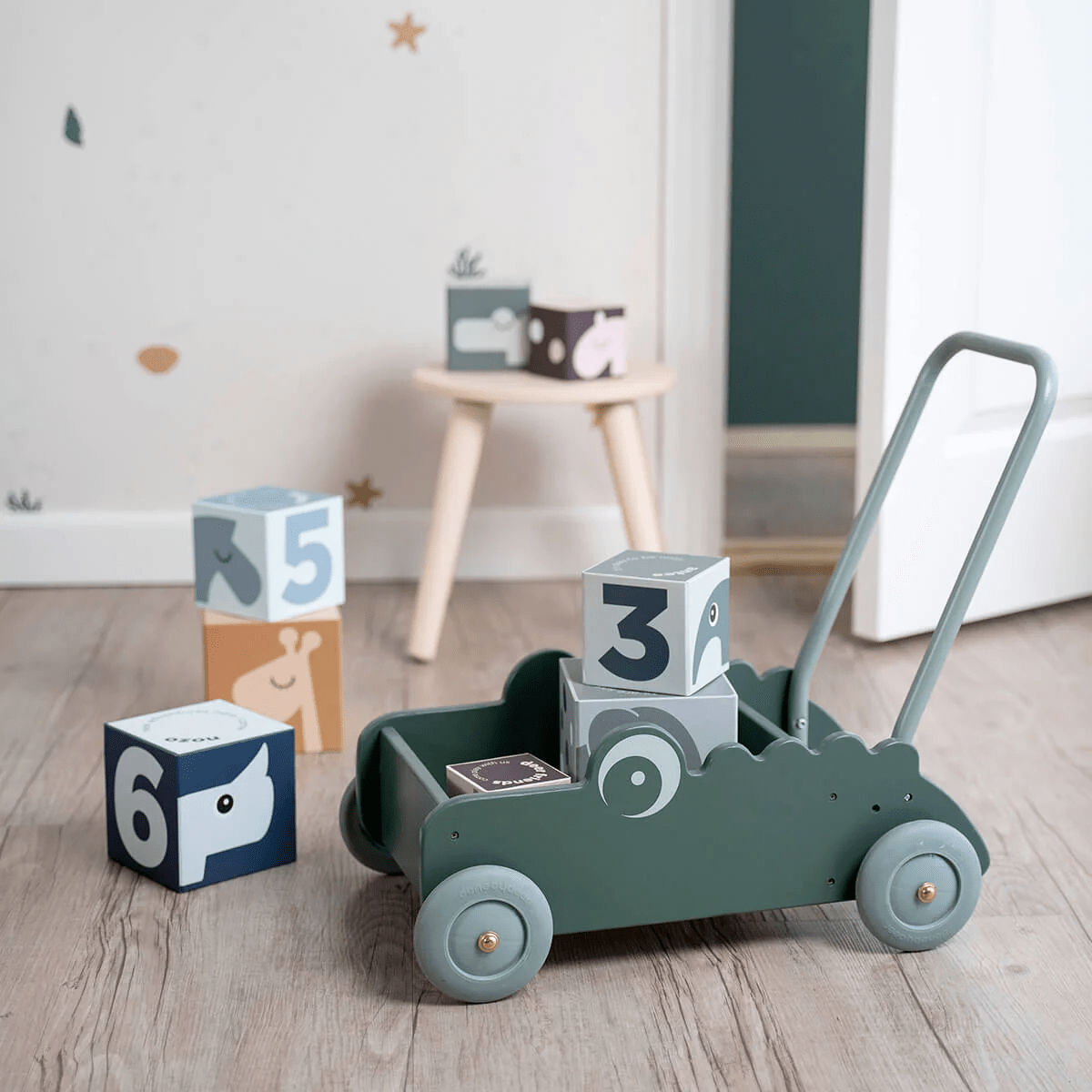 Done By Deer Stacking Cubes 5 Pcs Deer Friends Colour Mix