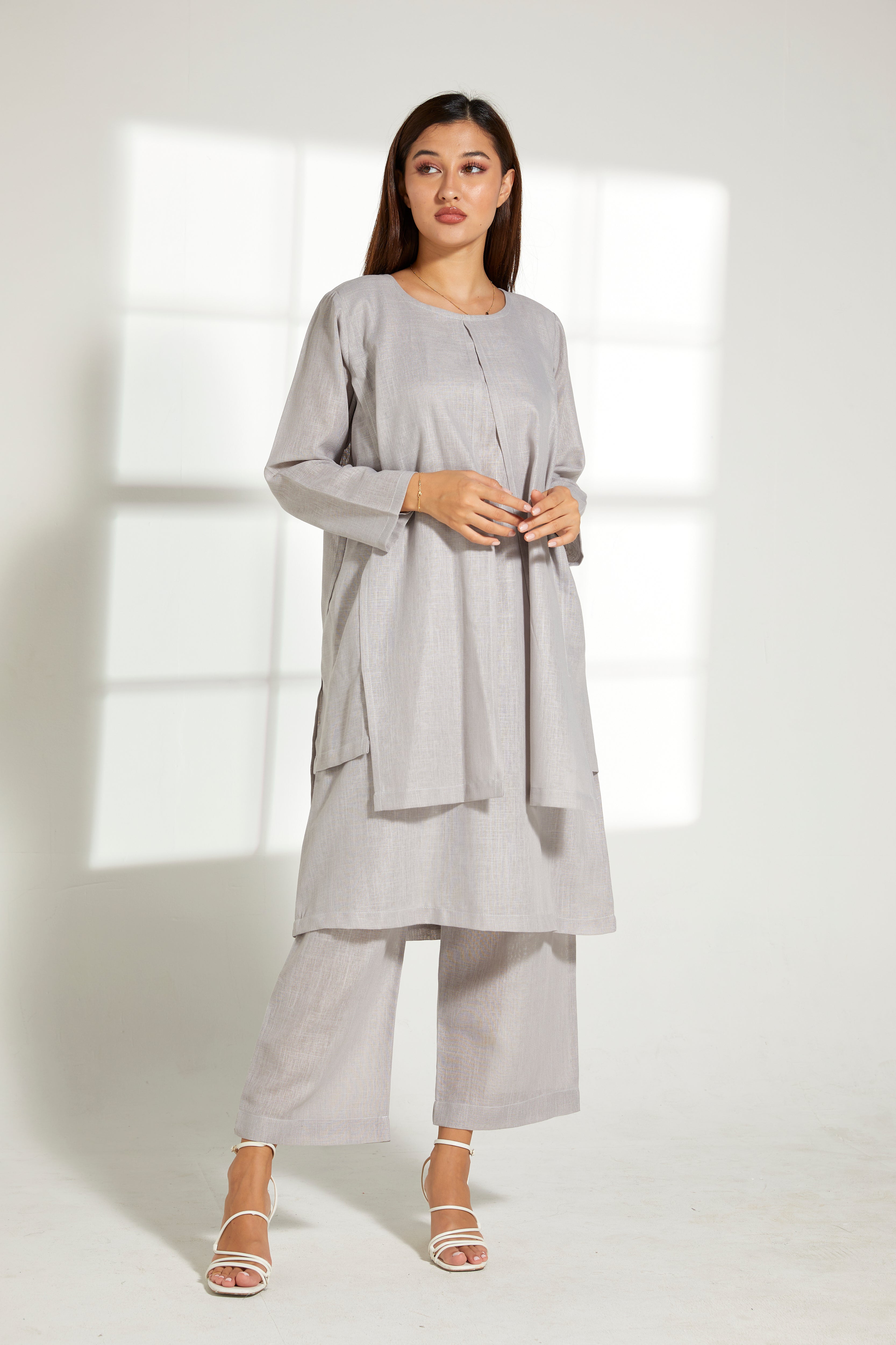 MOiSTREET Grey Linen Fabric Top and Pants Set