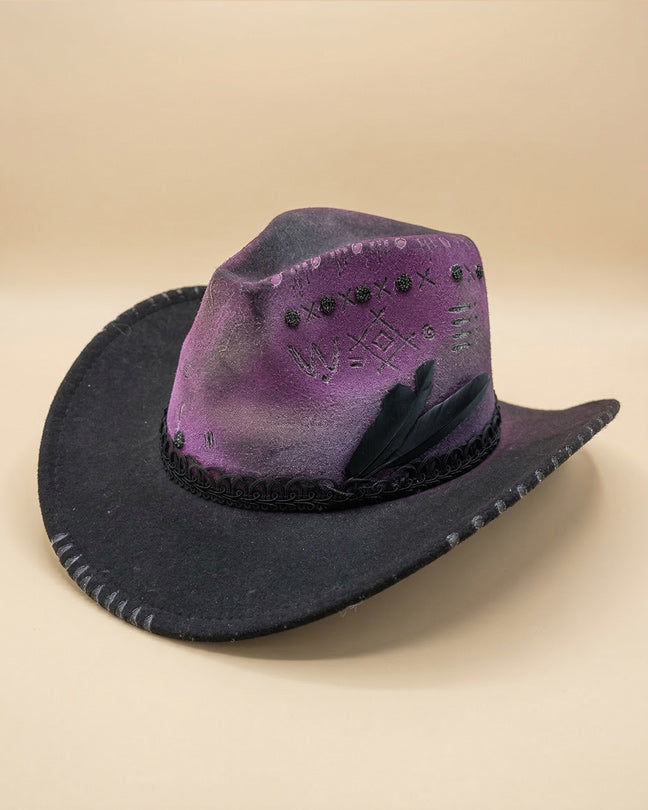 By Carmenzo Purple feather unisex hat