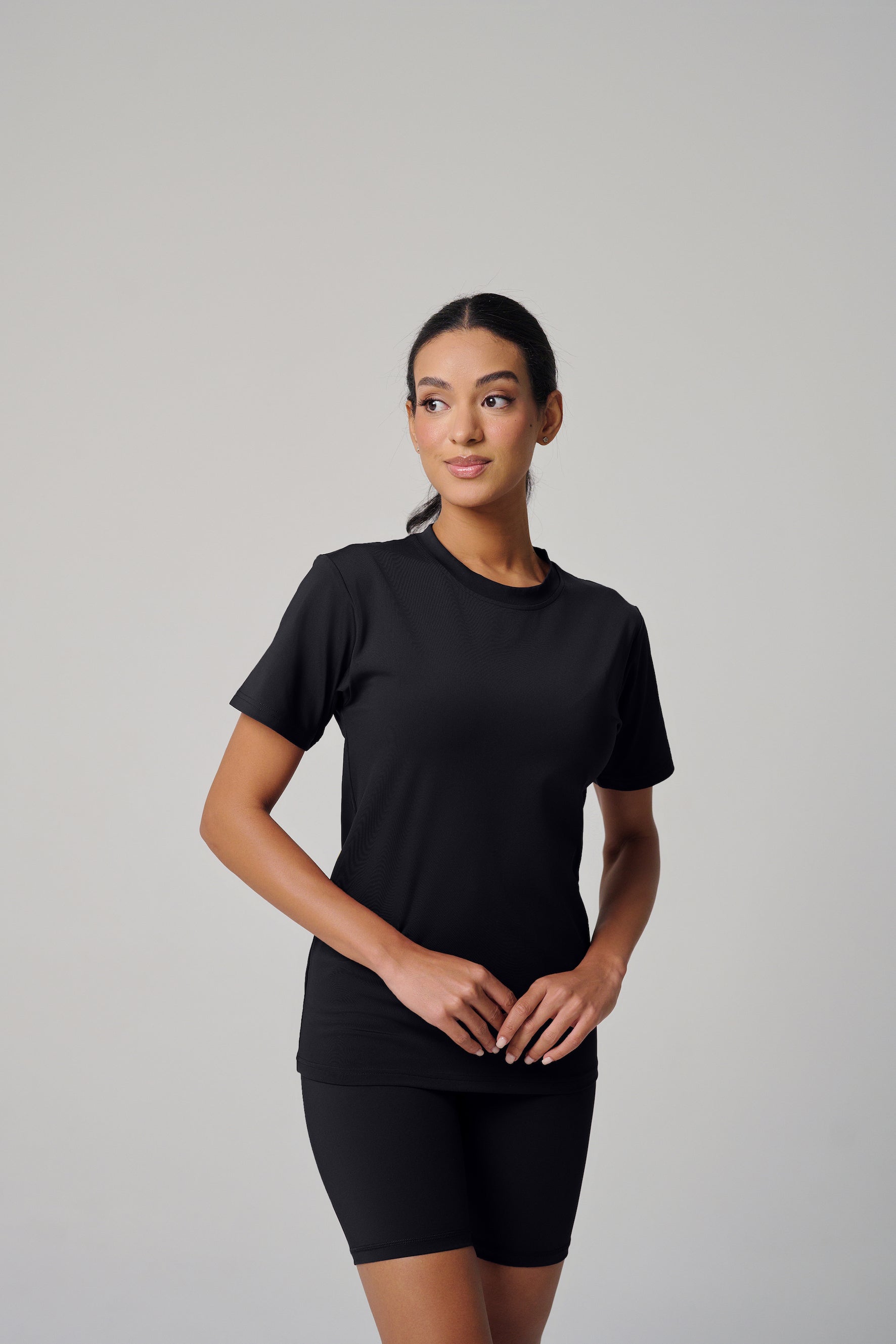 شورتات الدراجات النسائية الكلاسيكية من MULU - أسود