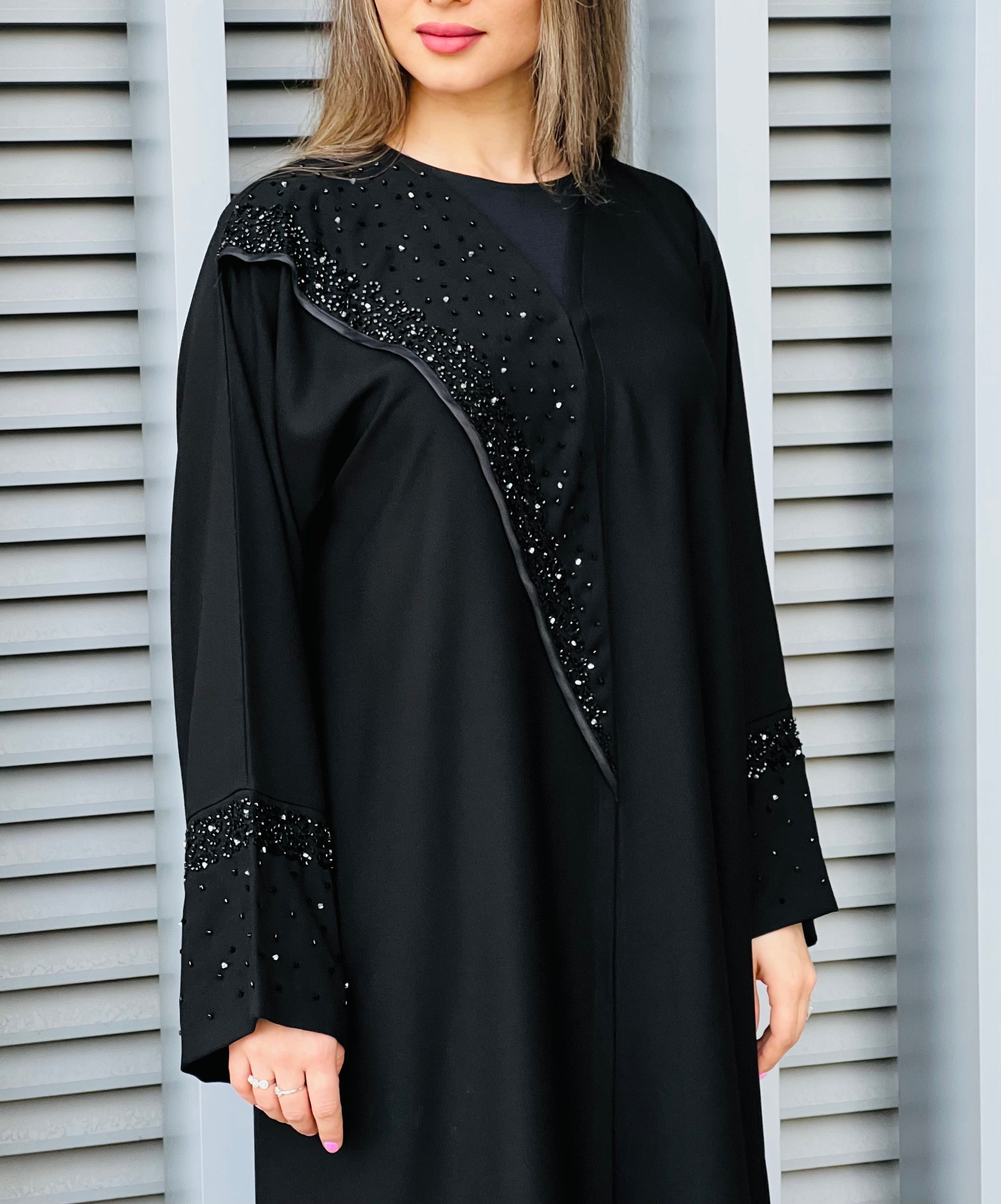 MOiSTREET Embroidered Korean Crepe Black Abaya
