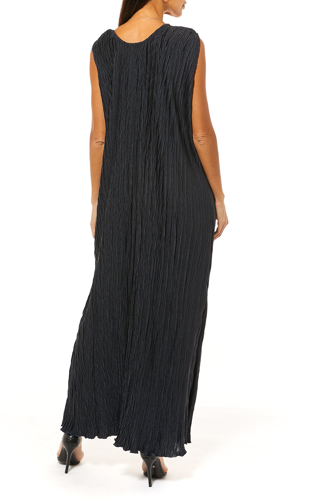 Black Harir Maqsood Crushed Design Under Dress