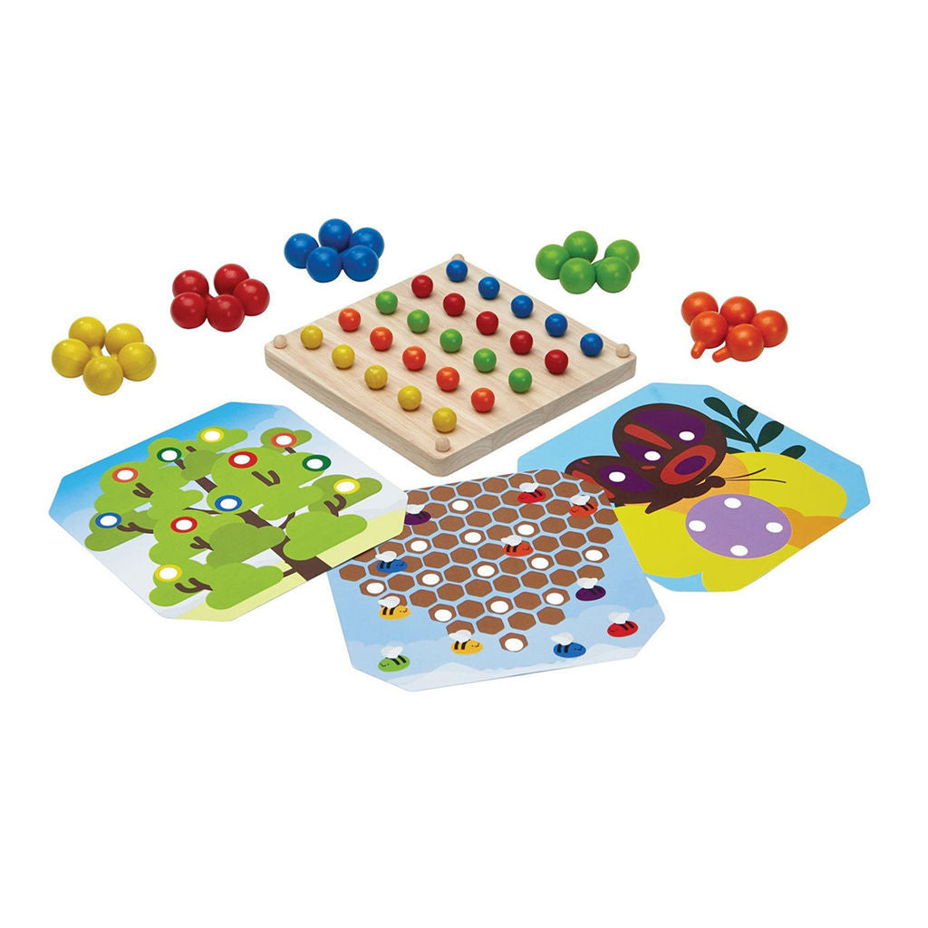 لوحة الأوتاد الإبداعية من PlanToys