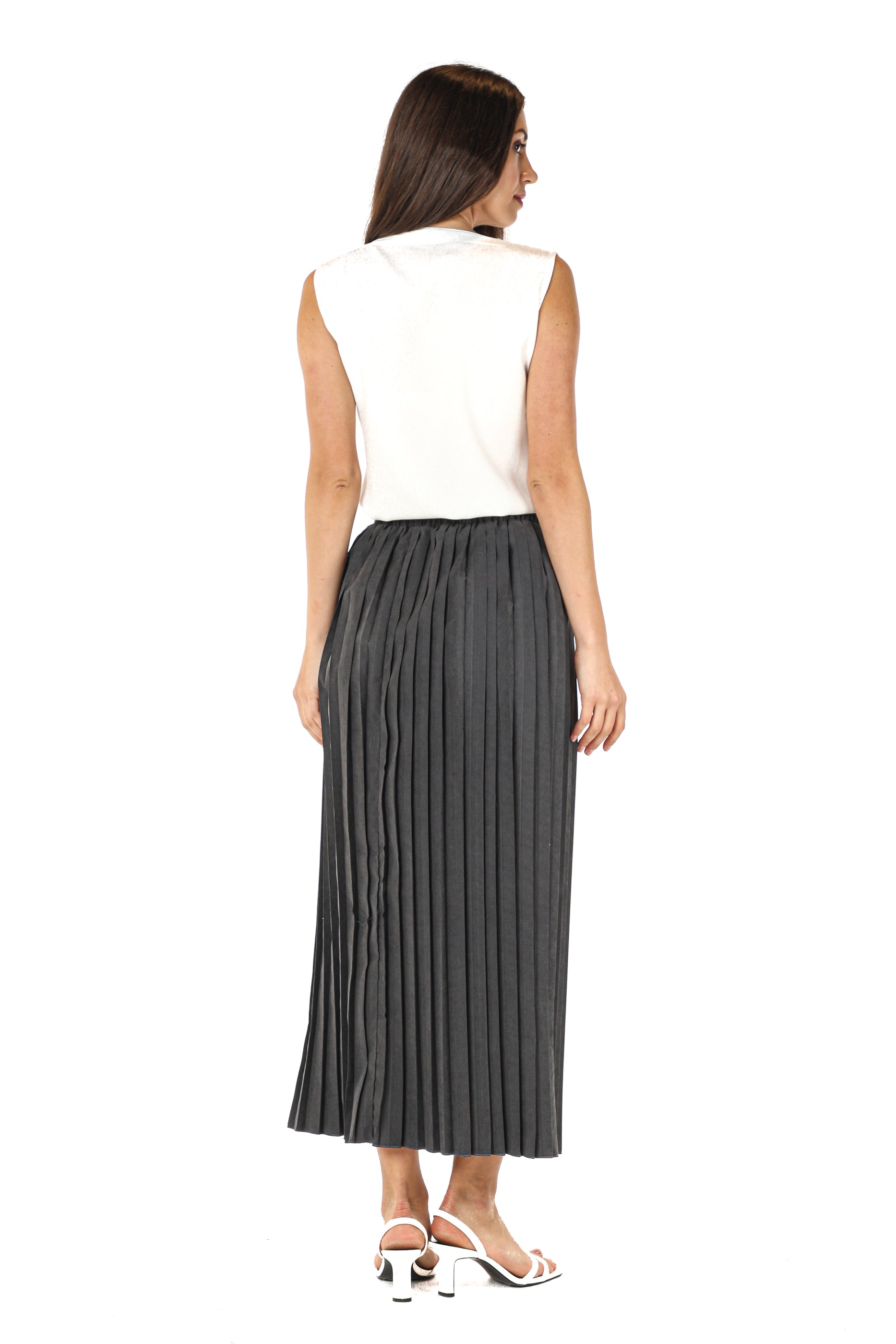 MOiSTREET Black Shamua Pleated Skirt