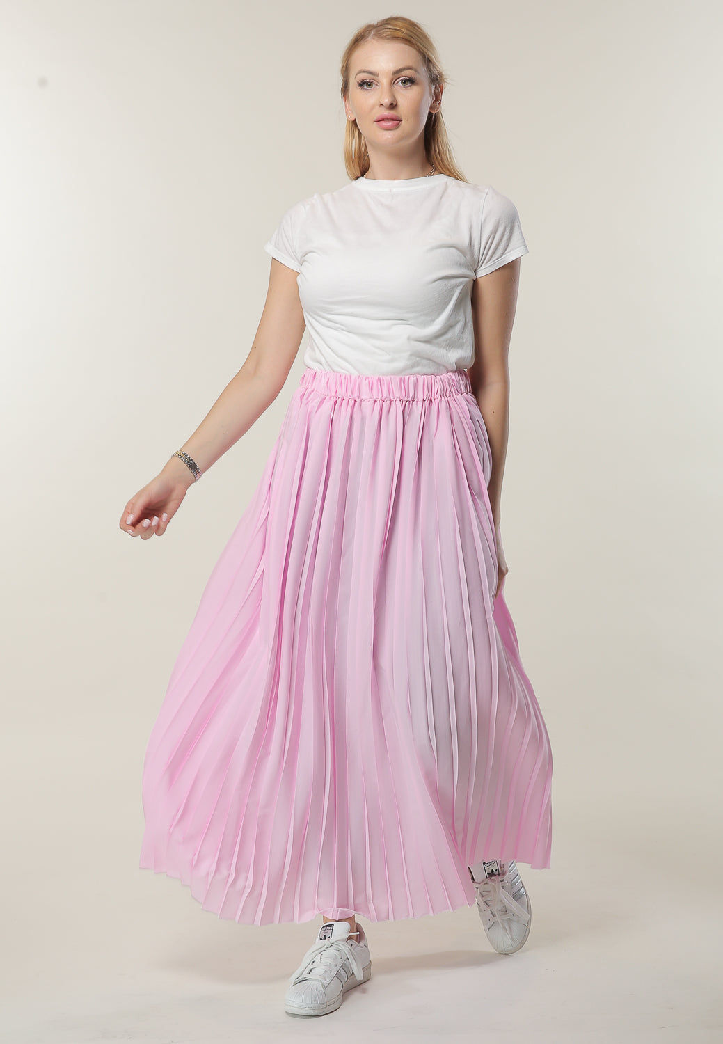 MOiSTREET Pink Pleated Skirt