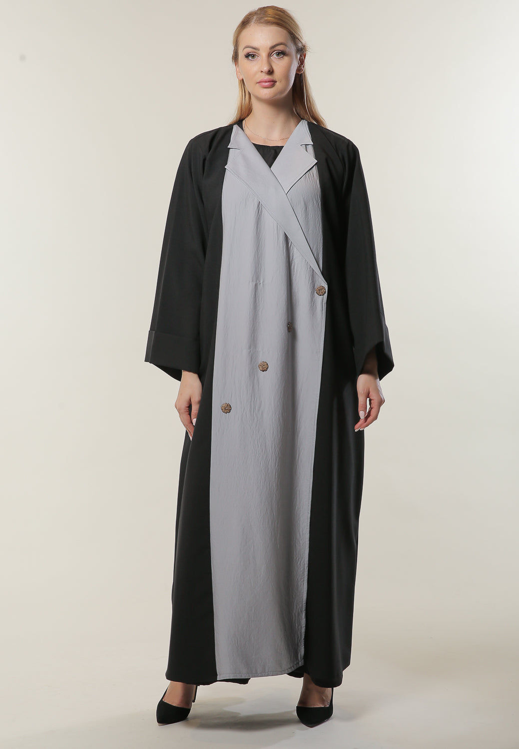 MOiSTREET Colorblock Casual Abaya with Button Detailing