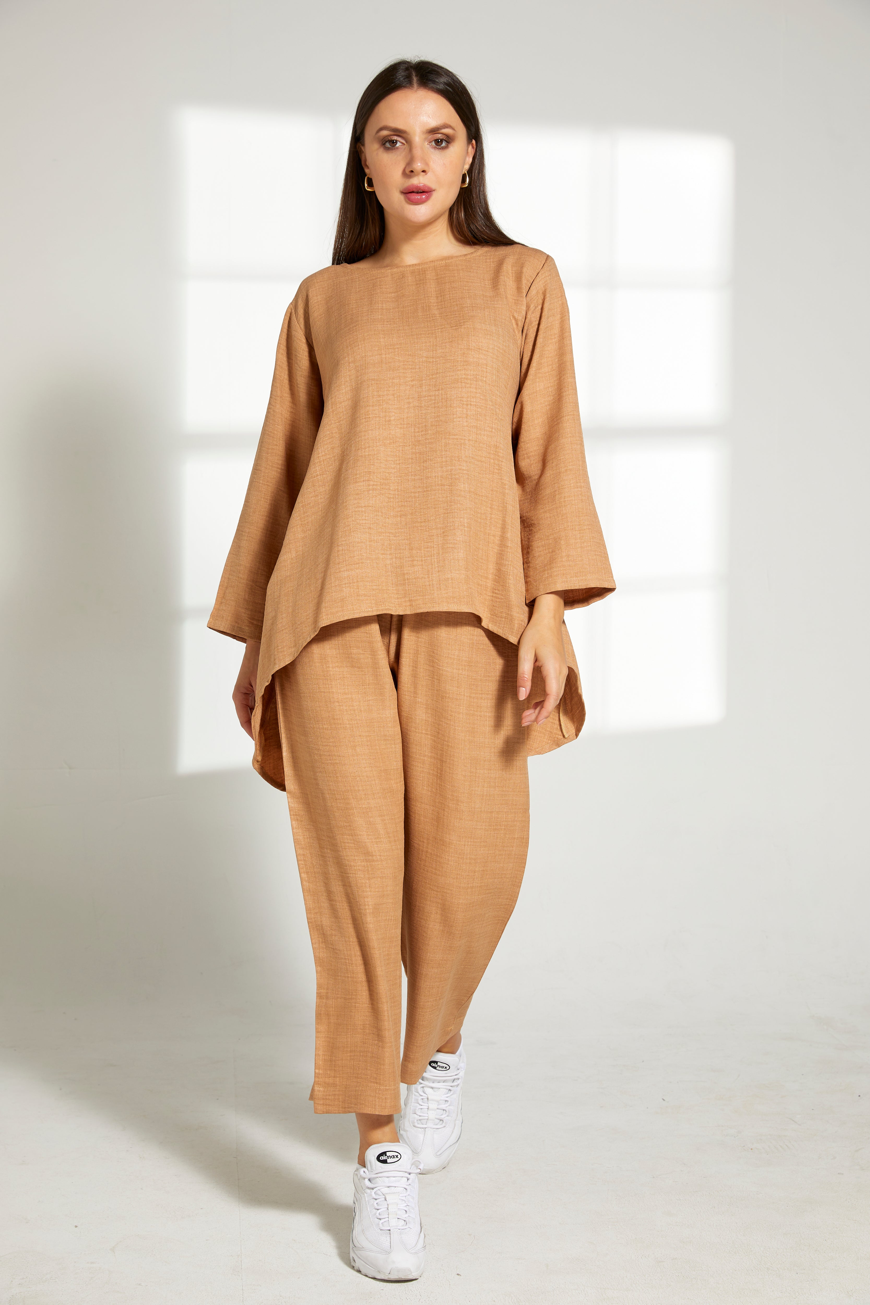 MOiSTREET TAN CEY Mélange Fabric Top And Pants Set