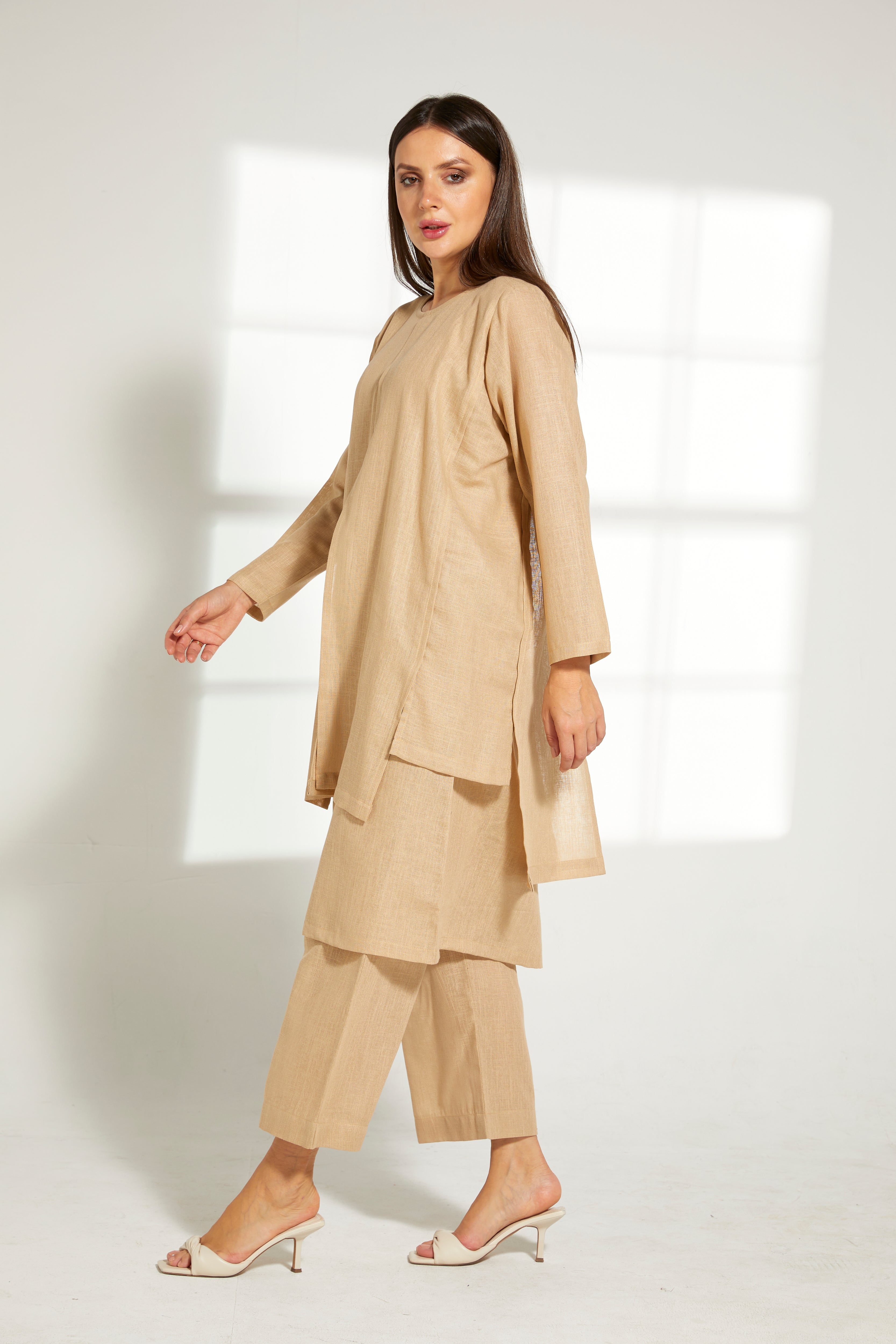MOiSTREET Tan Linen Fabric Top and Pants Set
