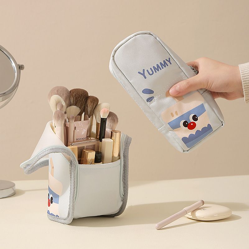 Portable Makeup Brush Holder Case