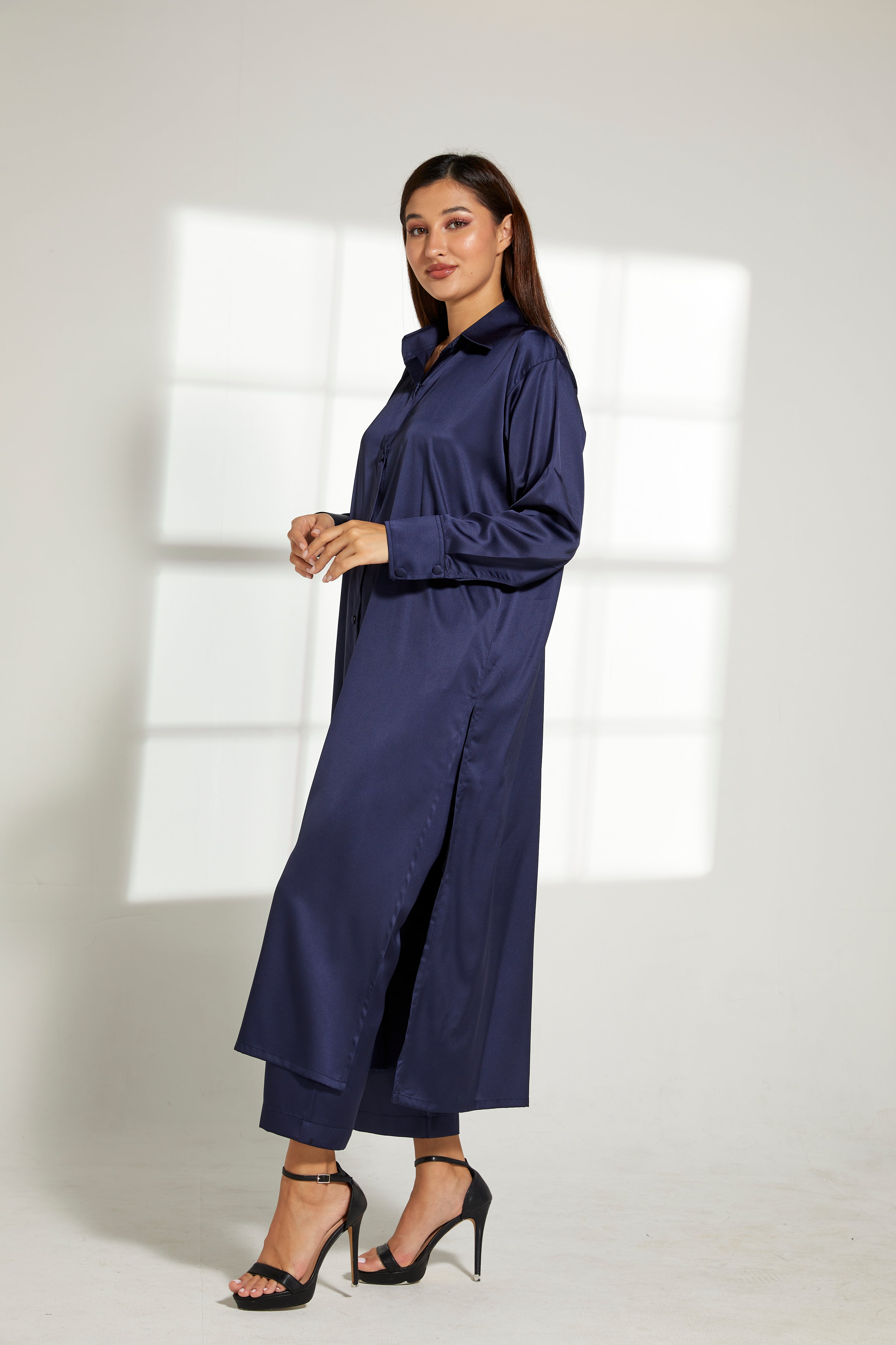 MOiSTREET Navy Silk Fabric  Top and Pants Set