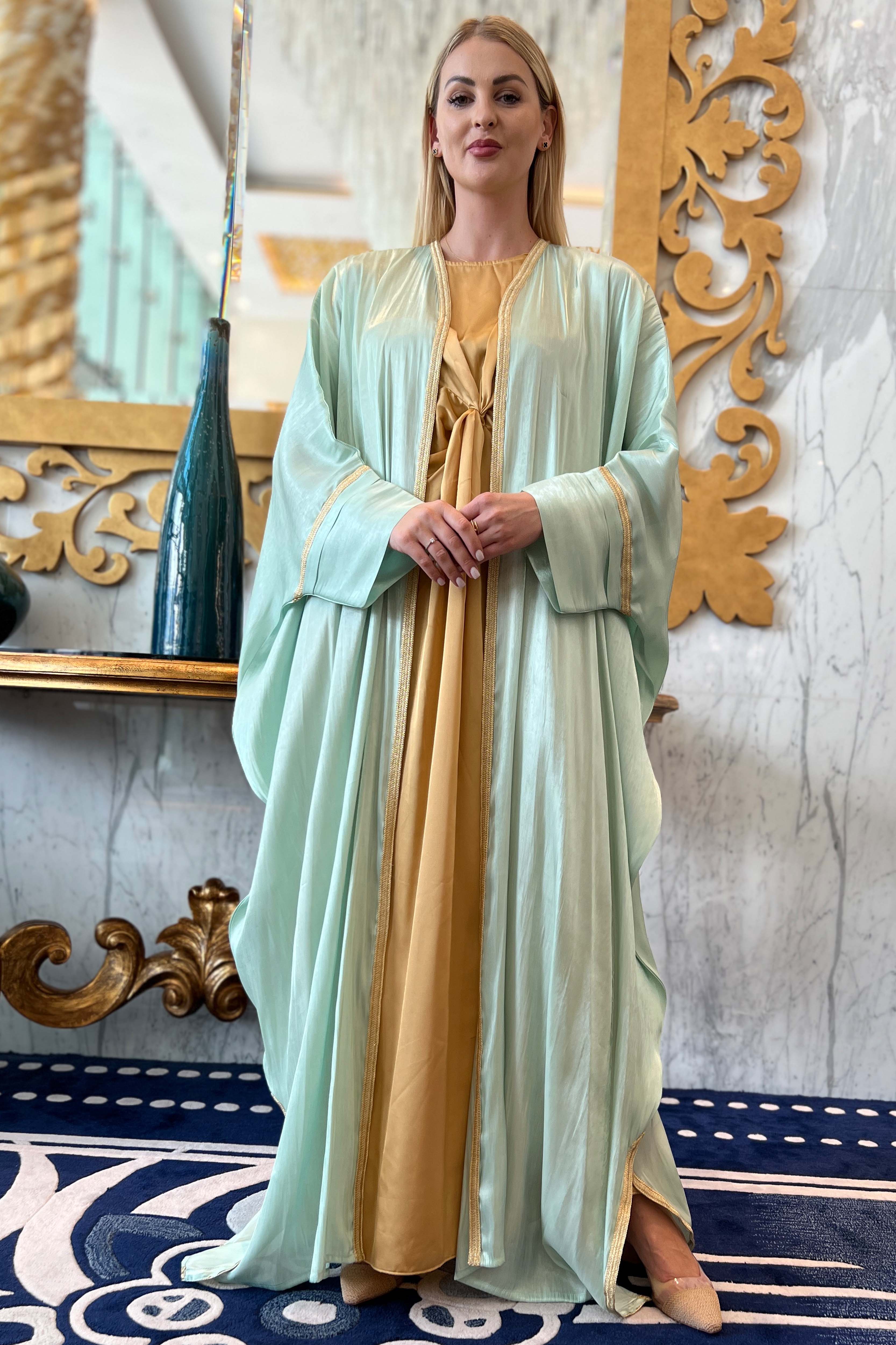MOiSTREET Green Cyan Rotana Shimmer Bhist Abaya Set