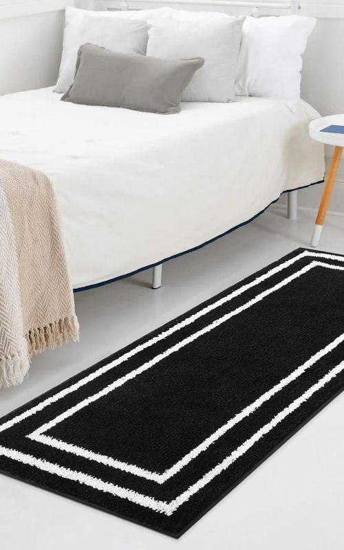 AIESY® Beautiful Runner Double Border Design Non-Slip Bath Mat