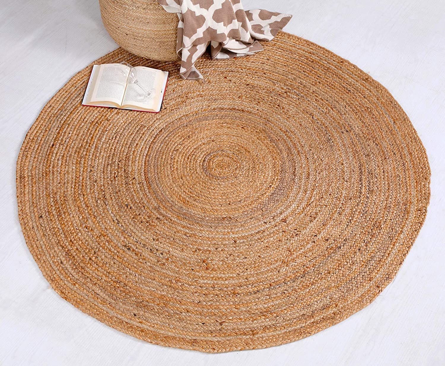 AIESY®  Beautiful All Over Natural Handwoven Jute Flower Rug
