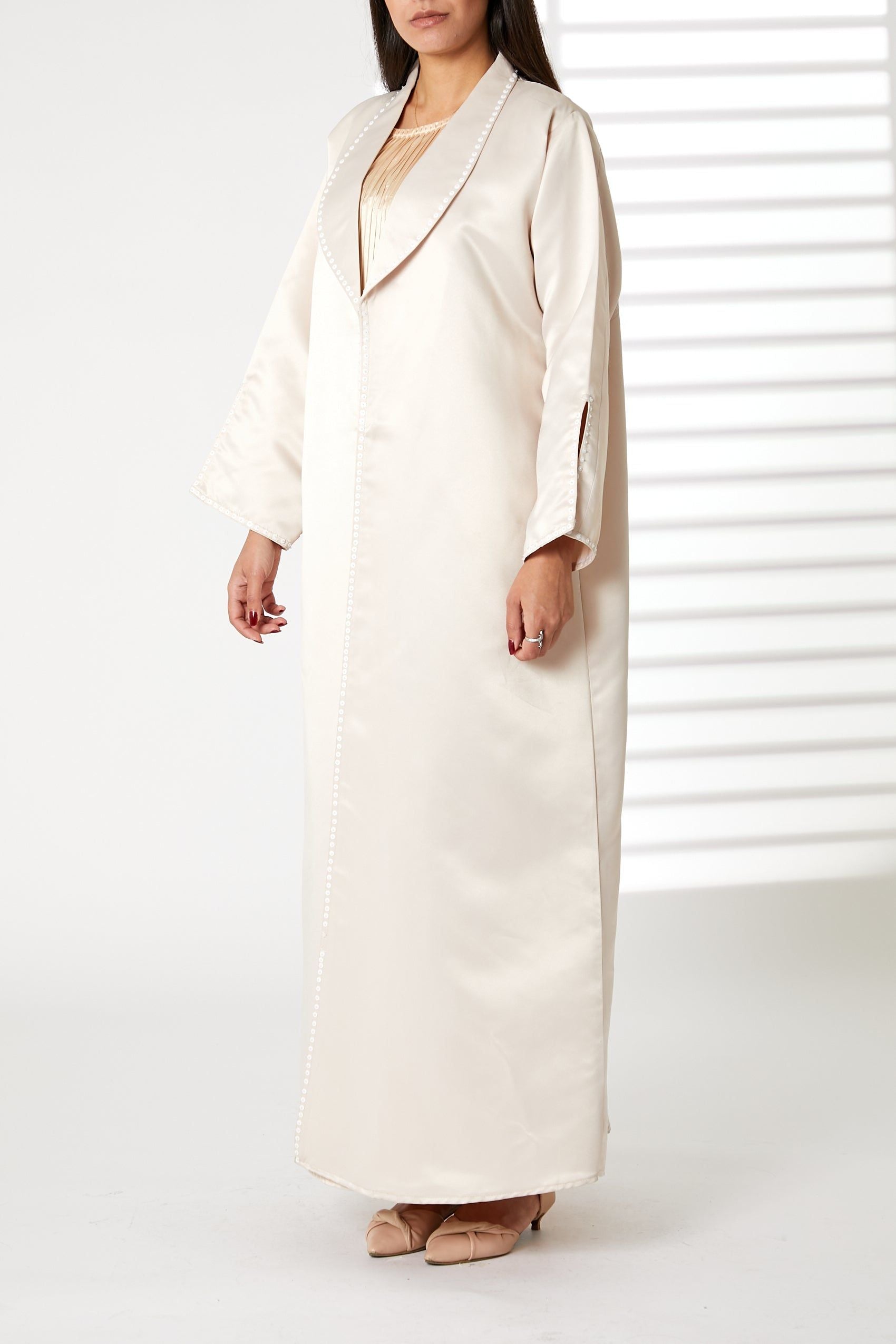 MOiSTREET Pink Bridal Satin Snap-button Embellished Abaya