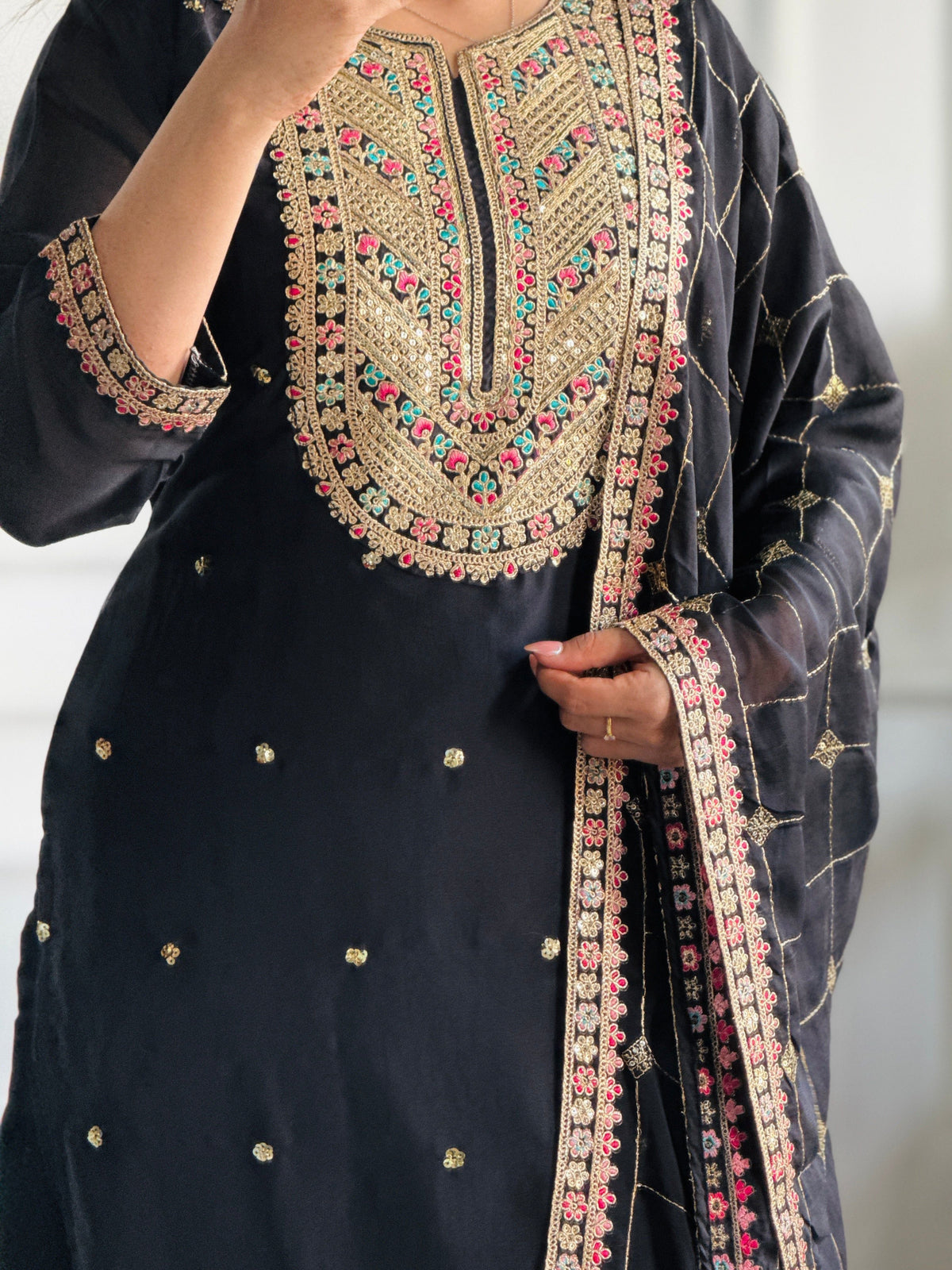 Fab Zone Beautiful Party Wear Suit Pent And Fancy Dupatta