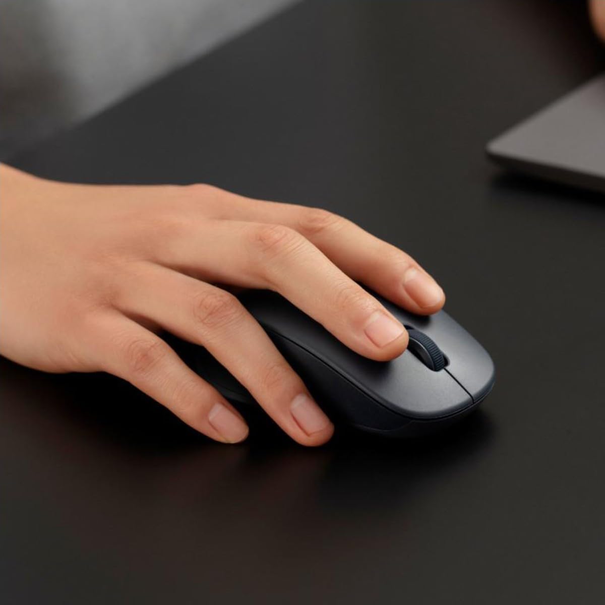 Xiaomi Wireless Mouse Comfort Edition 2.4GHz Ergonomic Wireless Mouse