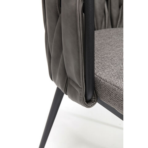 Cheerio Chair With Armrest