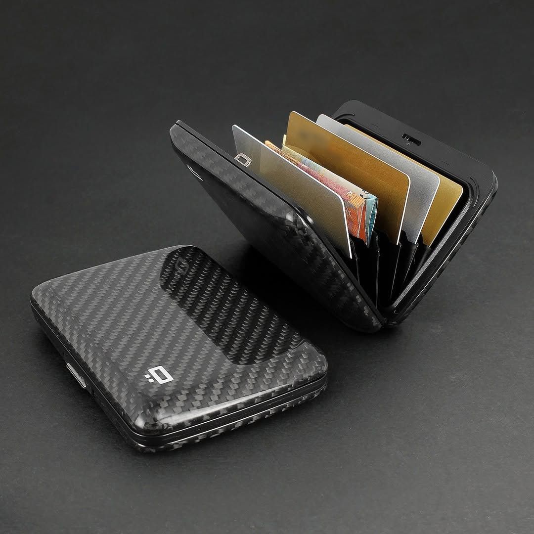 Ogon Oslo Aluminum Wallet Small Case Card Holder V2, Genuine Carbon Fiber Edition