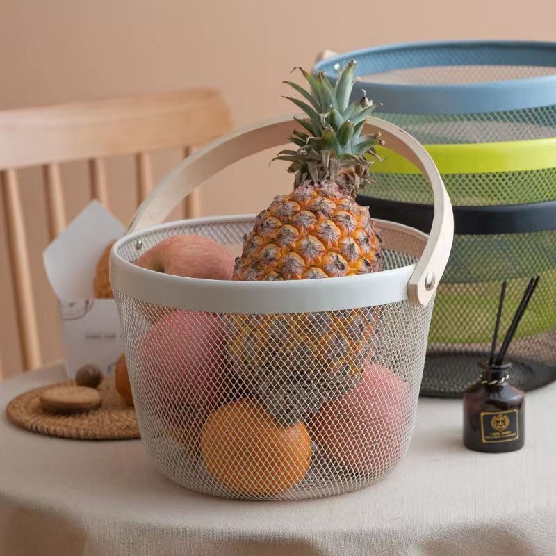 Round Wire Mesh Storage Basket with a Wooden Handle (Purple)