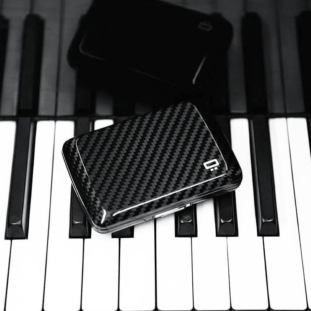 Ogon Oslo Aluminum Wallet Small Case Card Holder V2, Genuine Carbon Fiber Edition