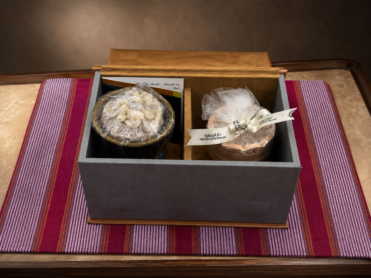 Frankincense Burner with Frankincense & Candle in Palm Box