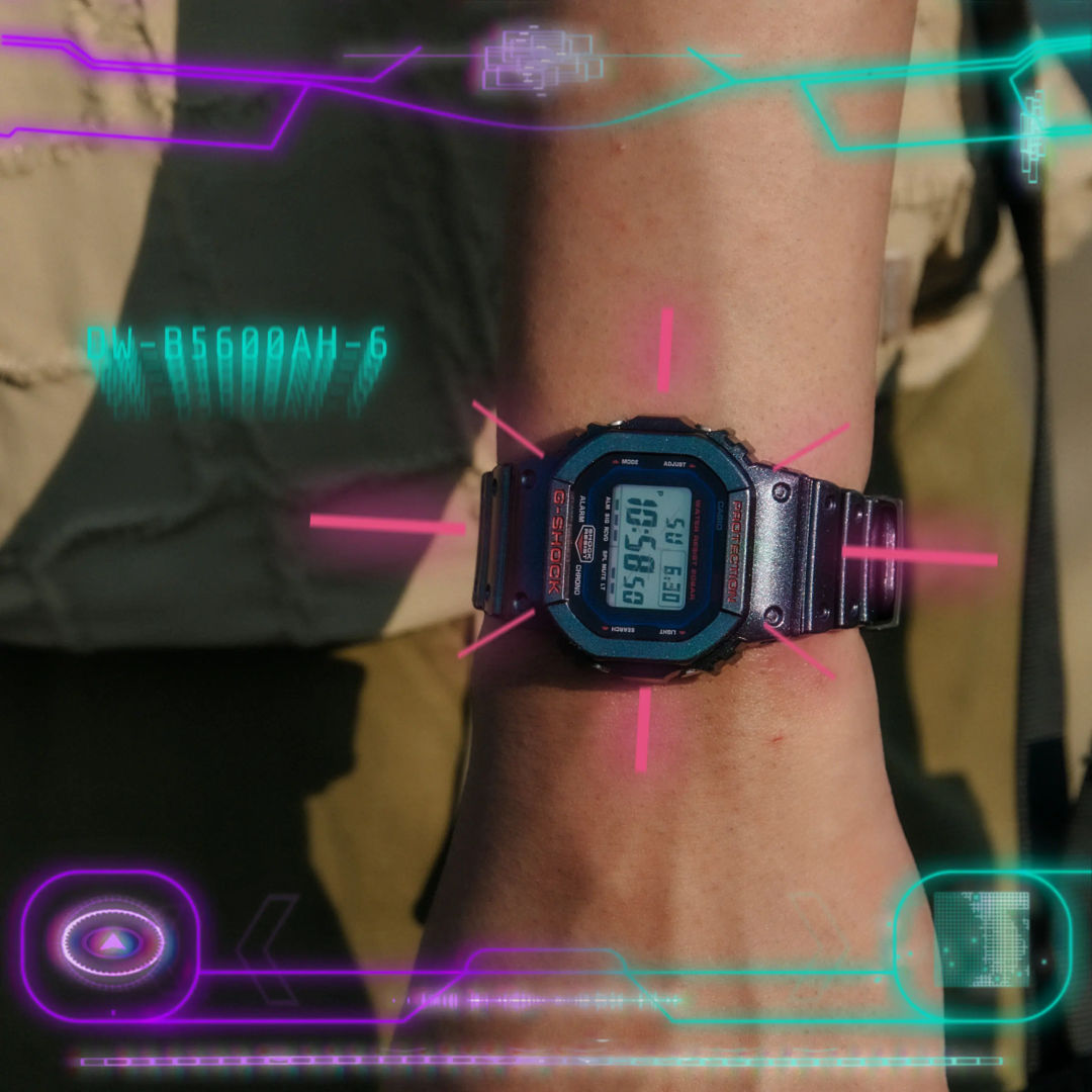 ساعة كاسيو G-Shock الرقمية المزودة بتقنية البلوتوث، طراز DWB5600AH-6D