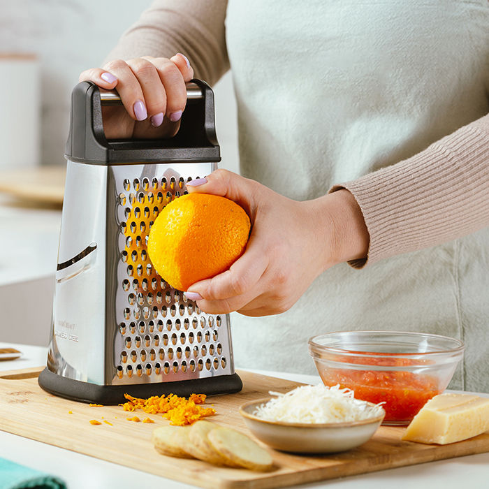 NAVA Misty Stainless Steel Grater, 22cm